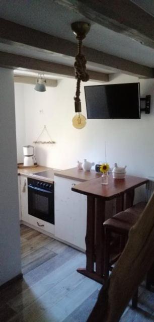 Huehnerstaellchen Dumpelfeld Zewnętrze zdjęcie